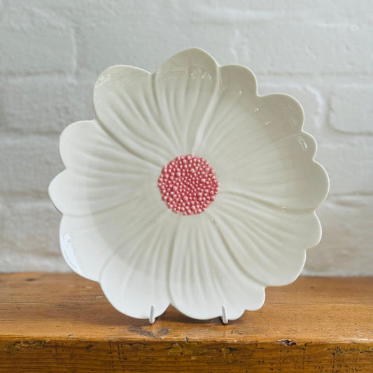 White and Pink Flower Plate
